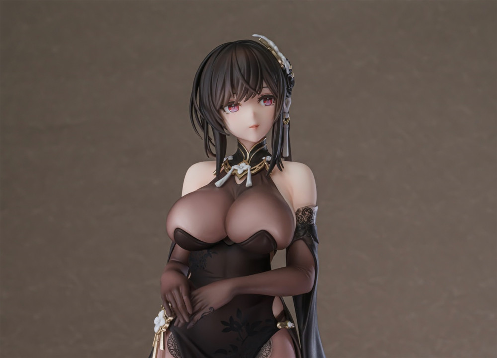 AniGift推出《碧藍航線》鎮(zhèn)海-奇奢華苑Ver. 1/6手辦