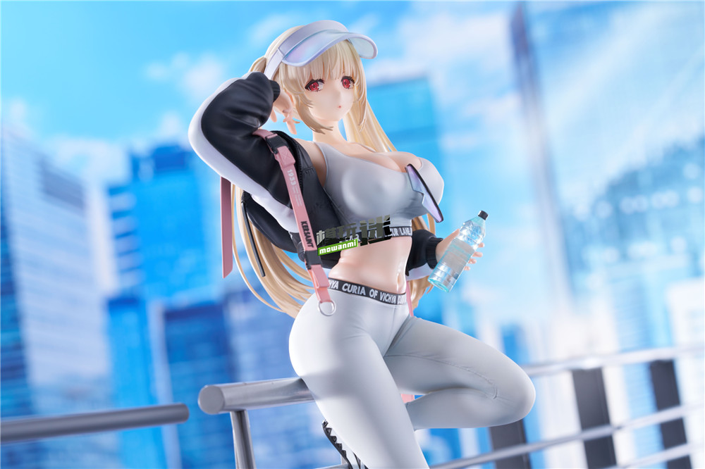 Alice Glint推出《碧藍航線》凱爾圣 陽光下的跑者Ver.1/7手辦